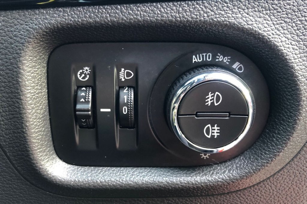 Used Vauxhall Astra 2016 for sale - 77849421: Photo 30