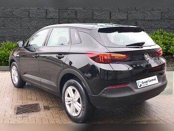 Used Vauxhall Grandland 2024 for sale - 77422113: Photo