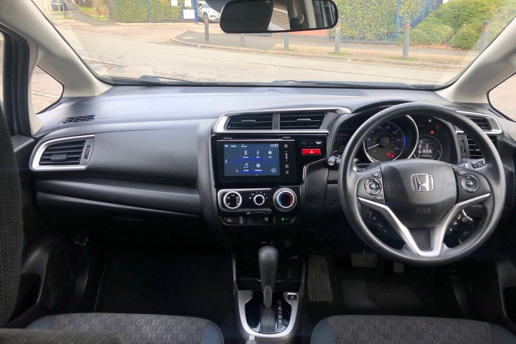 Used Honda Jazz 2016 for sale - 77287819: Photo 13