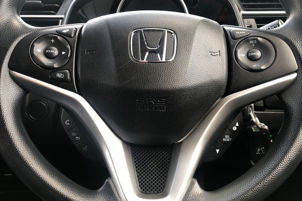 Used Honda Jazz 2016 for sale - 77287819: Photo 18