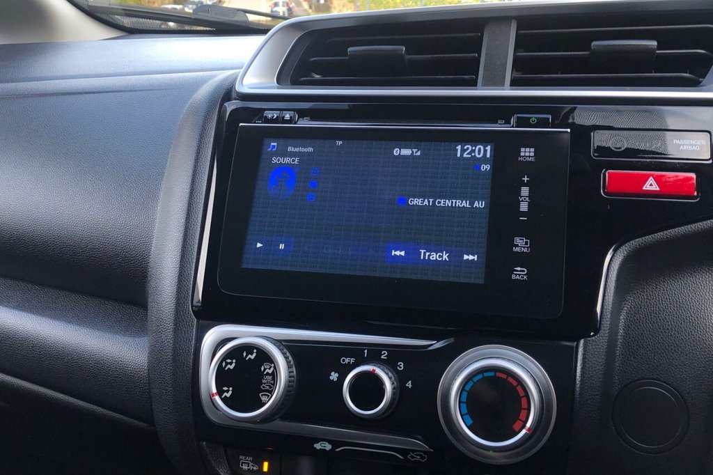 Used Honda Jazz 2016 for sale - 77287819: Photo 23