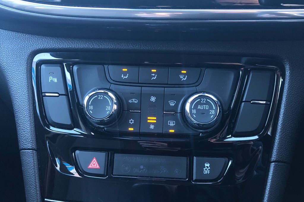 Used Vauxhall Mokka X 2018 for sale - 77292740: Photo 12