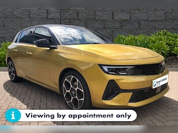 2024 (24) - 1.2 Turbo Ultimate Hatchback 5dr Petrol Auto Euro 6 (s/s) (130 ps)