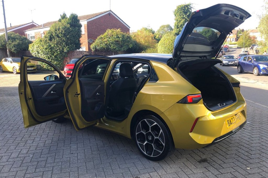 Used Vauxhall Astra 2023 for sale - 77292744: Photo 8