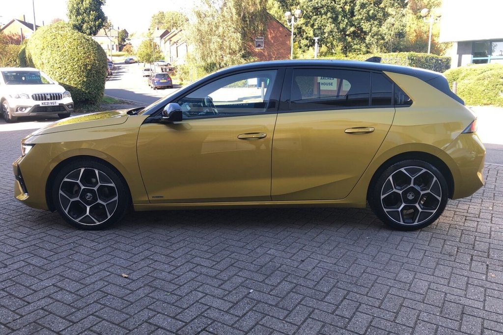 Used Vauxhall Astra 2023 for sale - 77292744: Photo 9