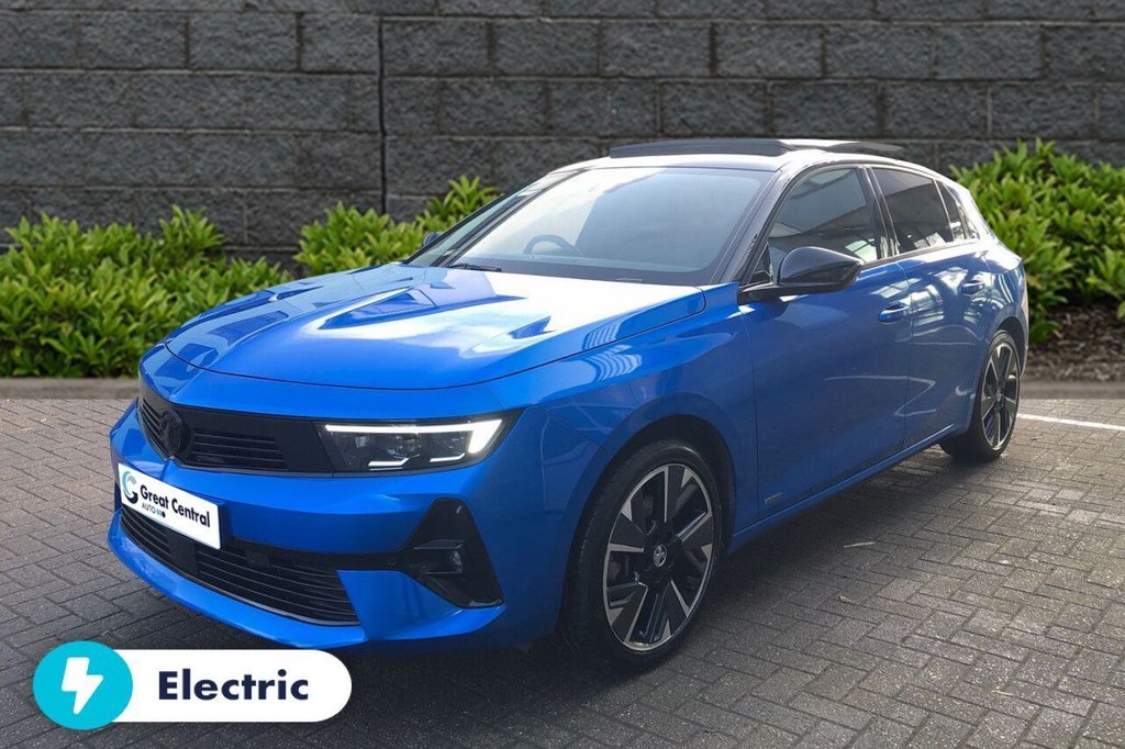 Used Vauxhall Astra 2023 for sale - 77547439: Photo 2