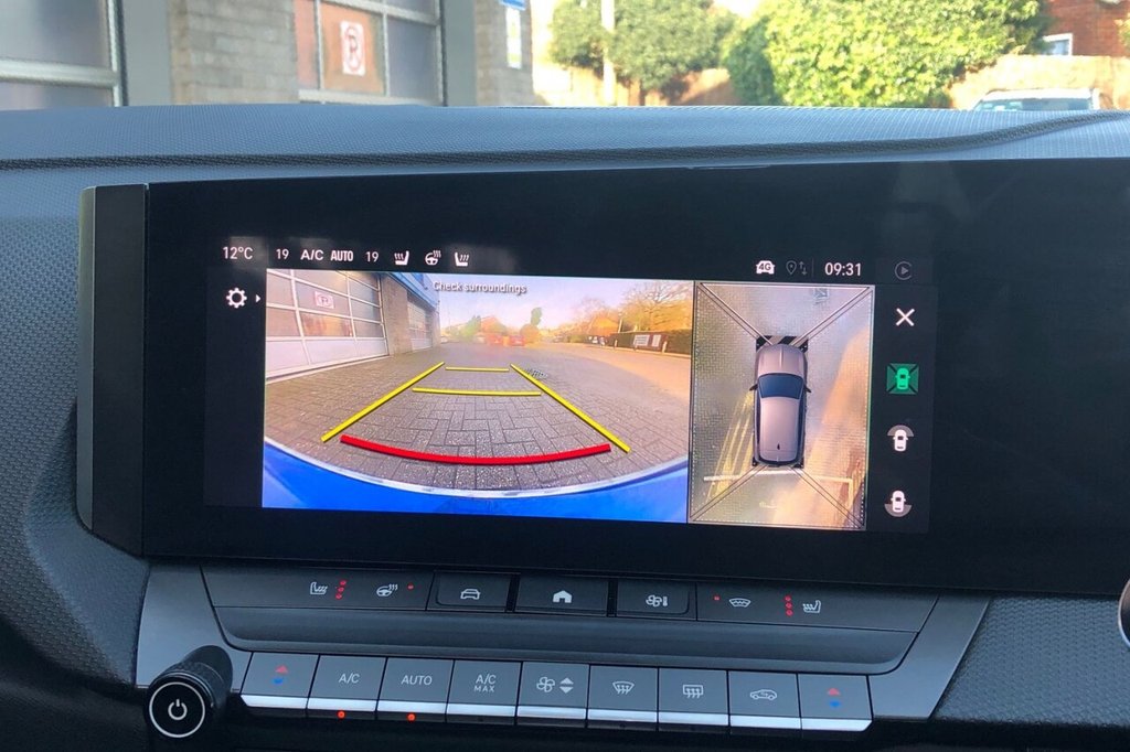 Used Vauxhall Astra 2023 for sale - 77547439: Photo 32