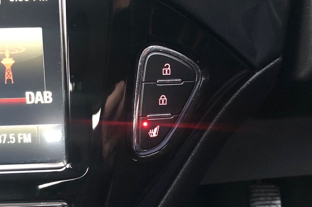 Used Vauxhall Corsa 2016 for sale - 77292762: Photo 32