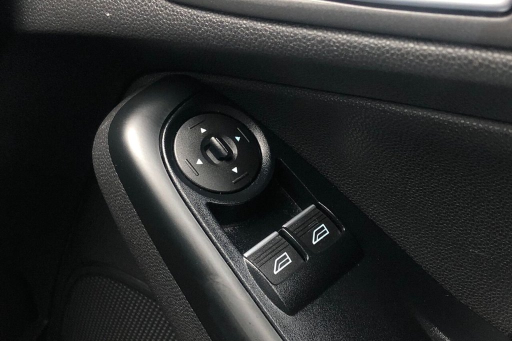 Used Ford Fiesta 2017 for sale - 77292767: Photo 17