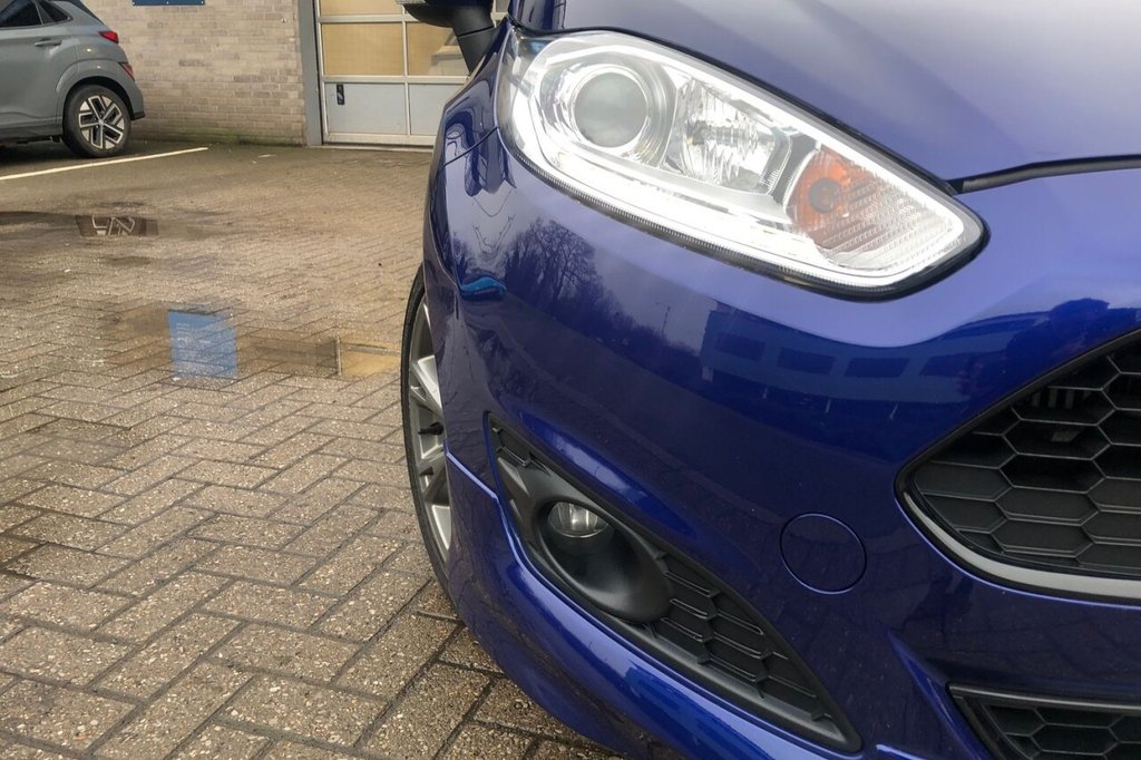 Used Ford Fiesta 2017 for sale - 77292767: Photo 8