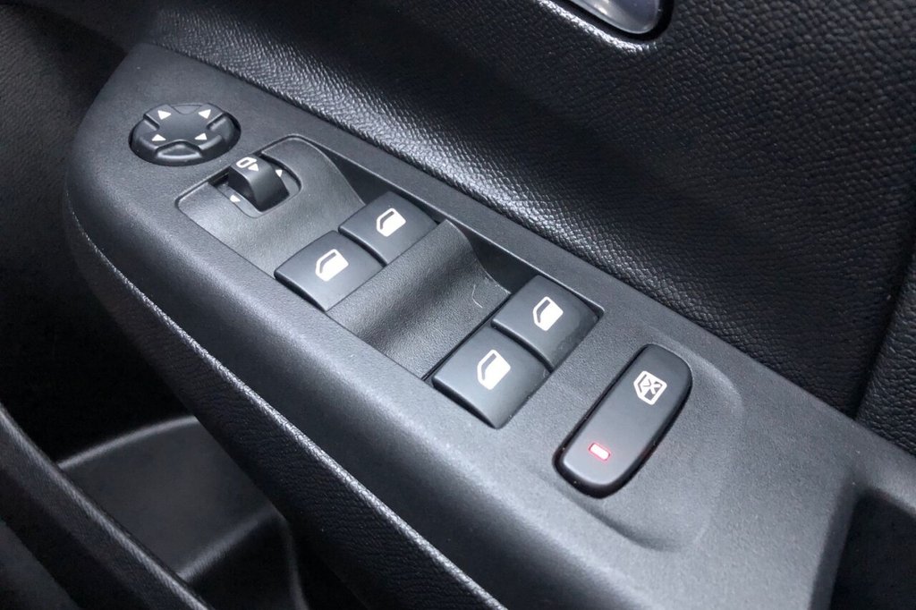 Used Vauxhall Corsa 2024 for sale - 77288026: Photo 17