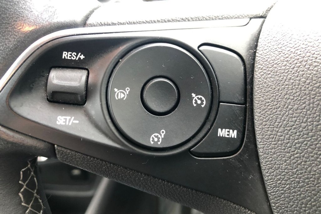 Used Vauxhall Crossland 2021 for sale - 77287873: Photo 21