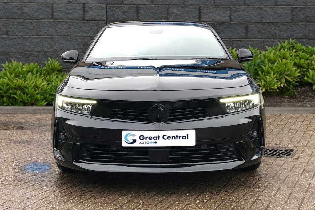 Used Vauxhall Astra 2024 for sale - 77437301: Photo 2