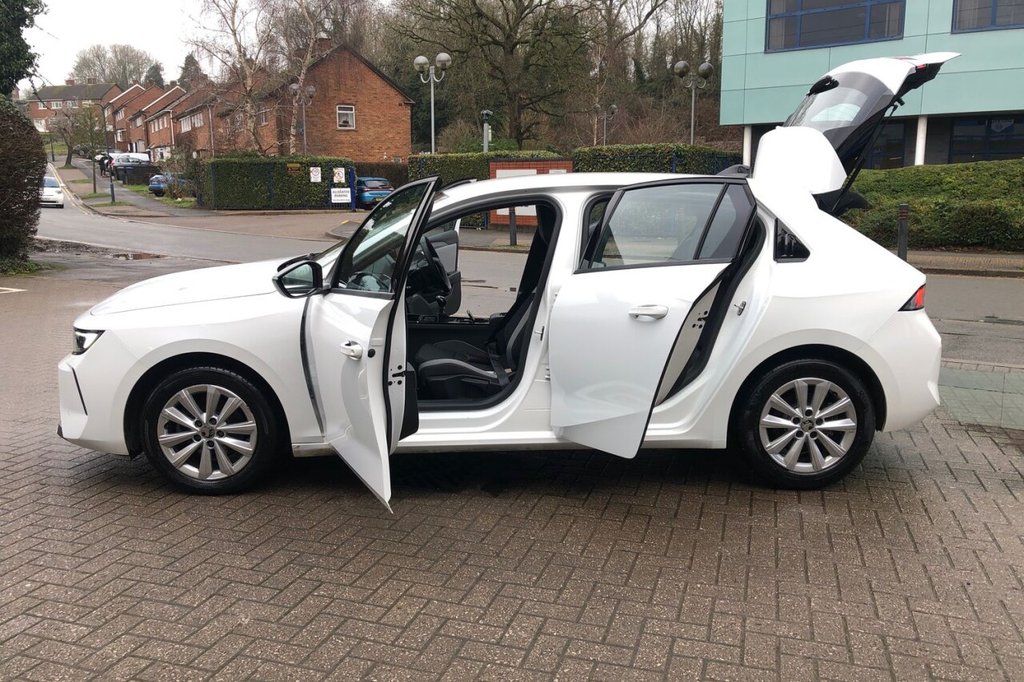 Used Vauxhall Astra 2023 for sale - 77302478: Photo 10