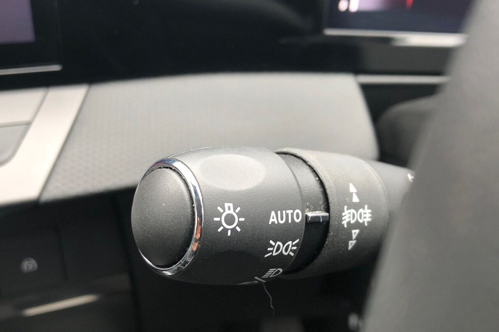 Used Vauxhall Astra 2023 for sale - 77302478: Photo 25