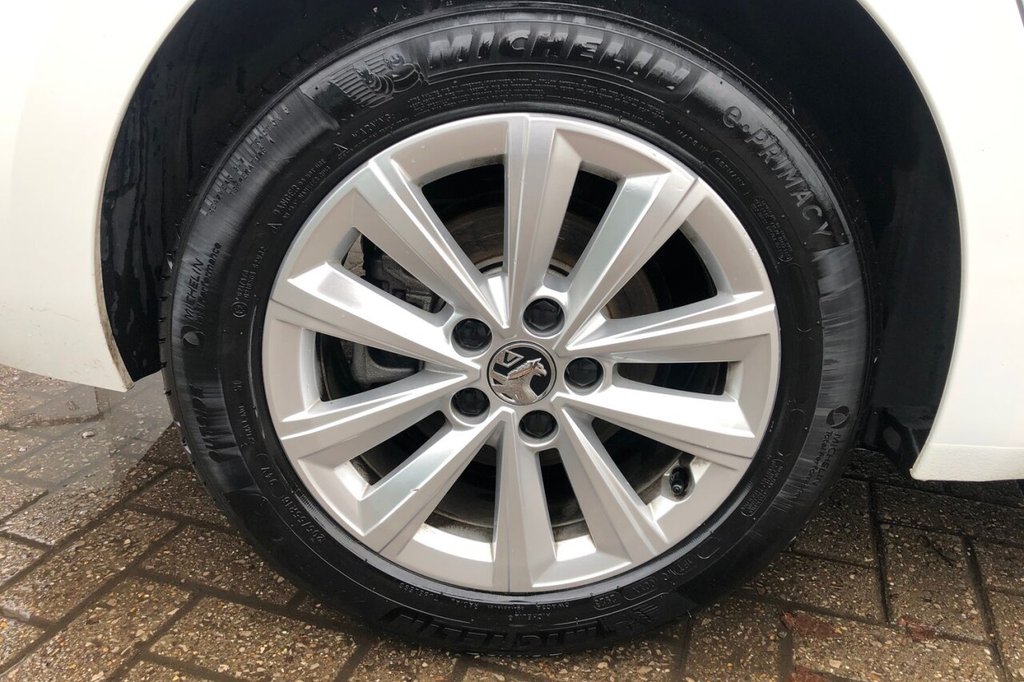 Used Vauxhall Astra 2023 for sale - 77302478: Photo 28