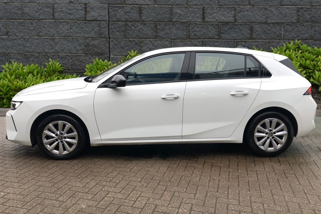 Used Vauxhall Astra 2023 for sale - 77302478: Photo 9