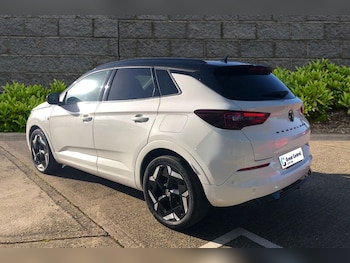Used Vauxhall Grandland 2023 for sale - 75777511: Photo