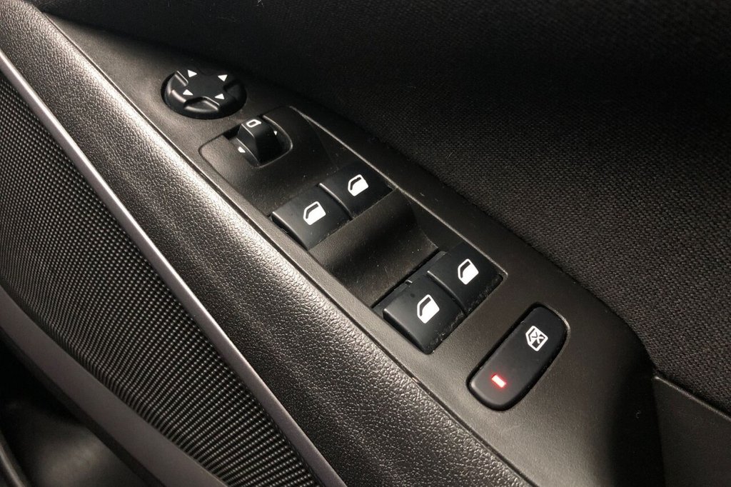 Used Vauxhall Crossland 2021 for sale - 77287884: Photo 12