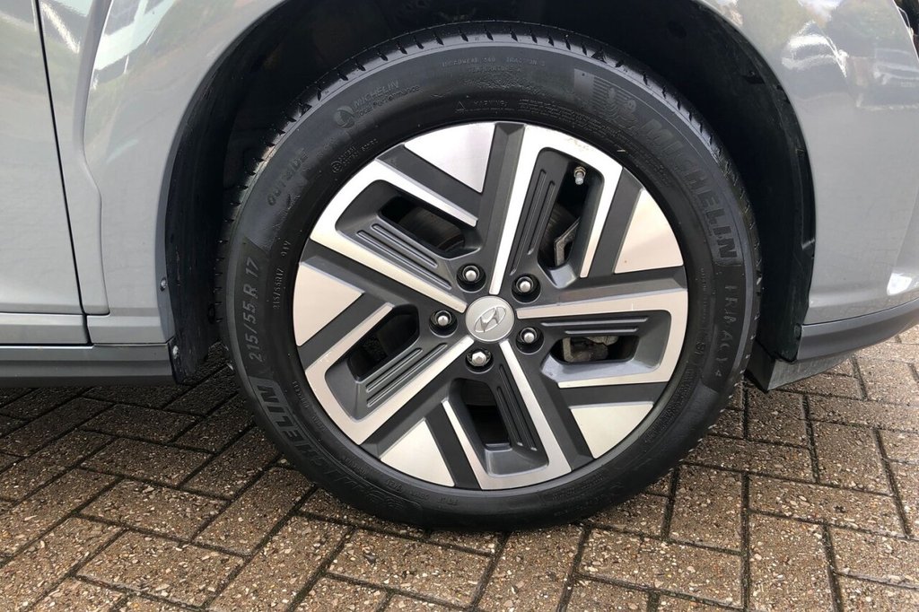 Used Hyundai KONA 2022 for sale - 77292750: Photo 32