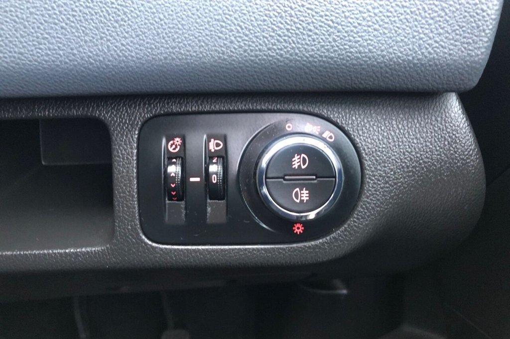 Used Vauxhall Meriva 2013 for sale - 77292769: Photo 20