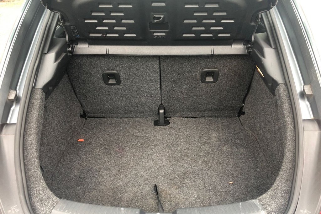 Used Volkswagen Beetle 2012 for sale - 77292741: Photo 15