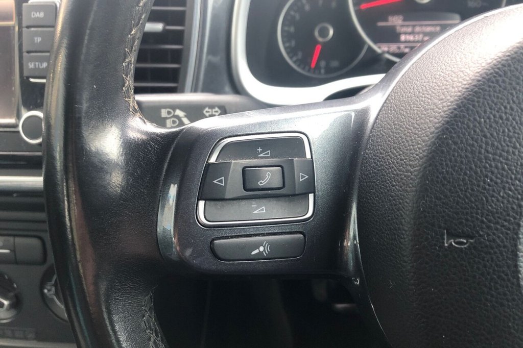 Used Volkswagen Beetle 2012 for sale - 77292741: Photo 28