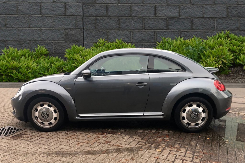Used Volkswagen Beetle 2012 for sale - 77292741: Photo 3