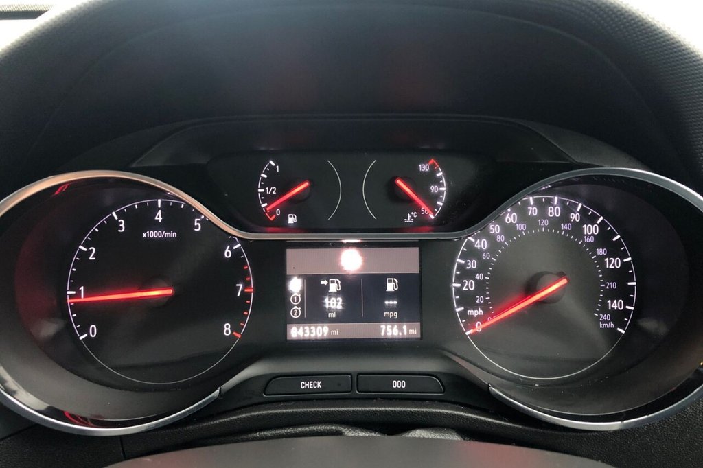 Used Vauxhall Crossland 2022 for sale - 77292749: Photo 28