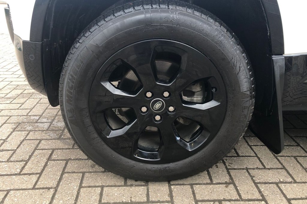 Used Land Rover Defender 2023 for sale - 77292736: Photo 20