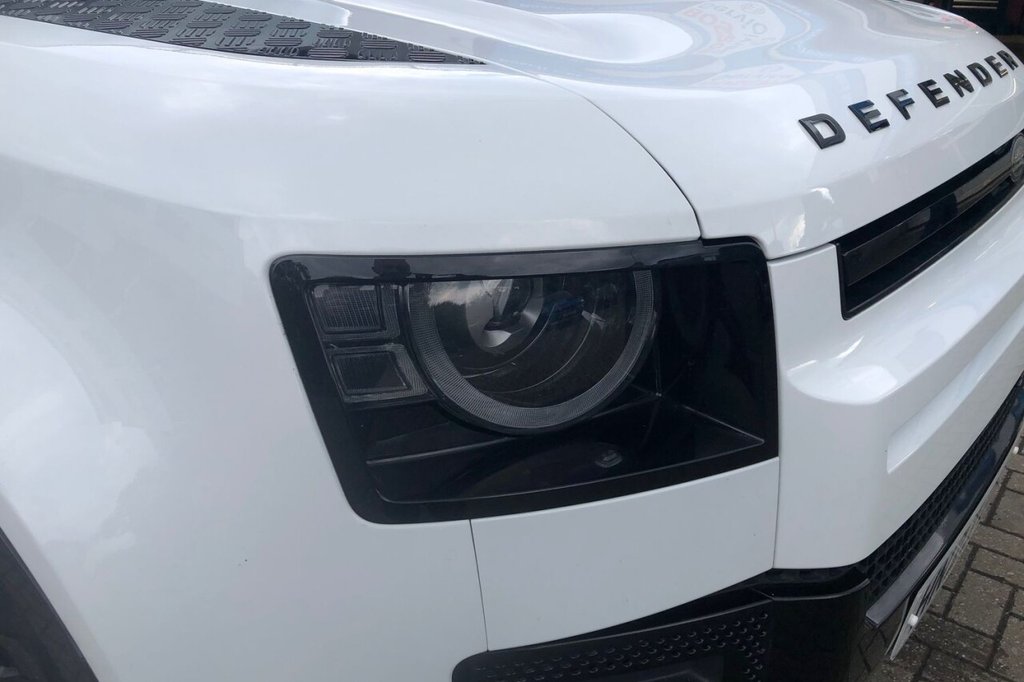 Used Land Rover Defender 2023 for sale - 77292736: Photo 32