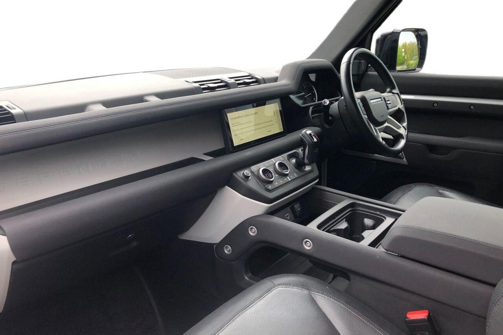 Used Land Rover Defender 2023 for sale - 77292736: Photo 8