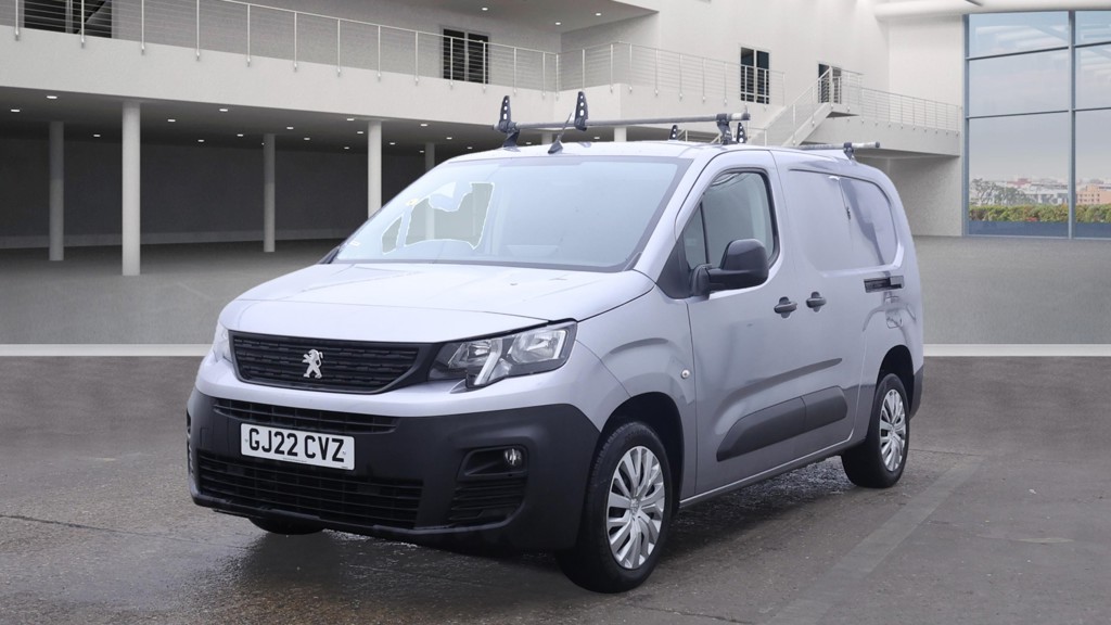 Used Peugeot Partner 2022 for sale - 76461942: Photo 2