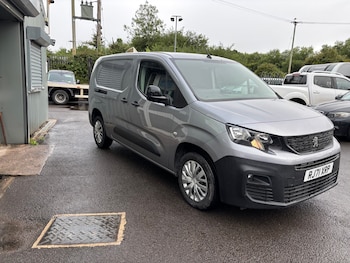 Used Peugeot Partner 2022 for sale - 74505899: Photo