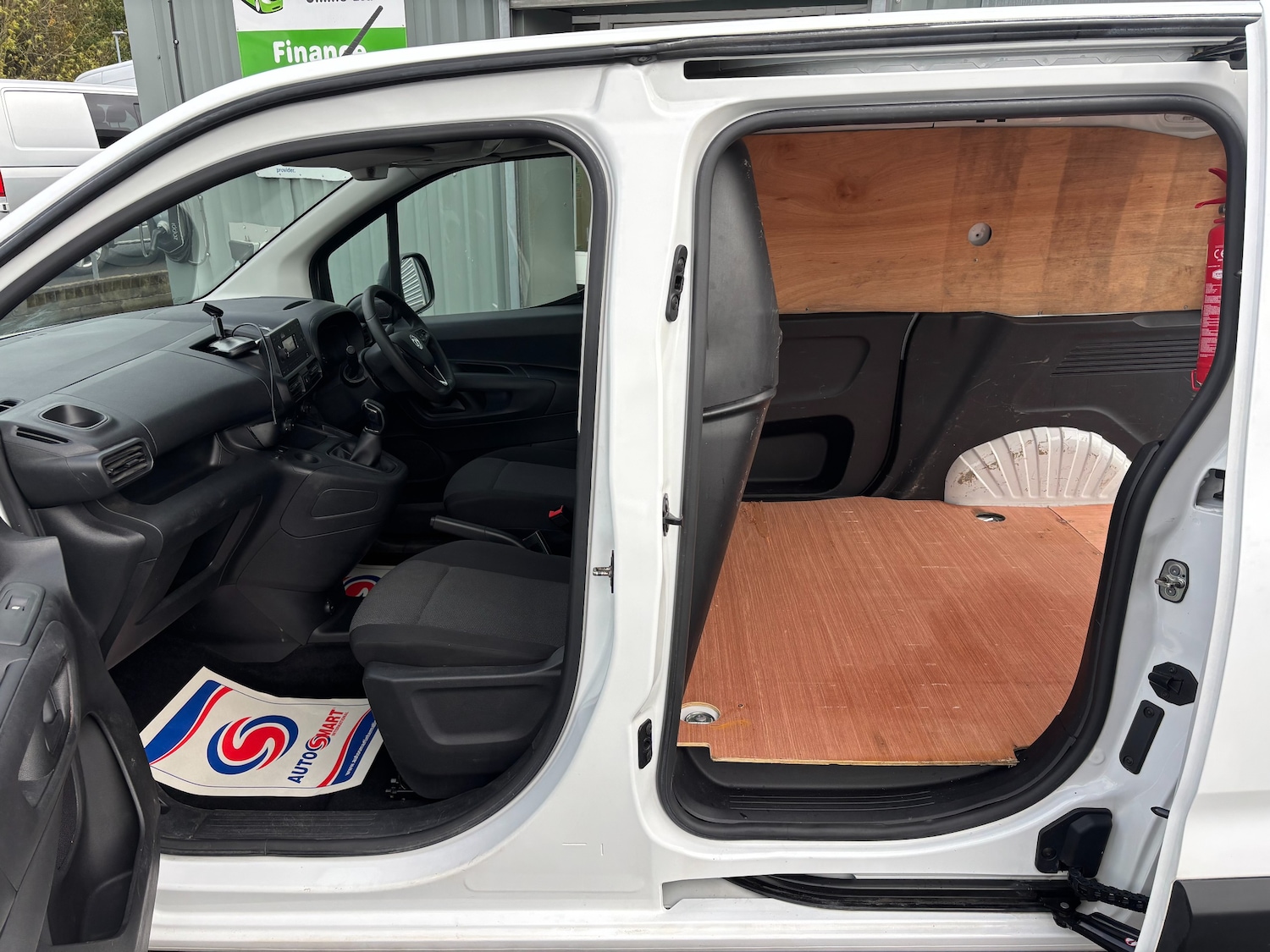 Used Vauxhall Combo 2020 for sale - 76461941: Photo 13