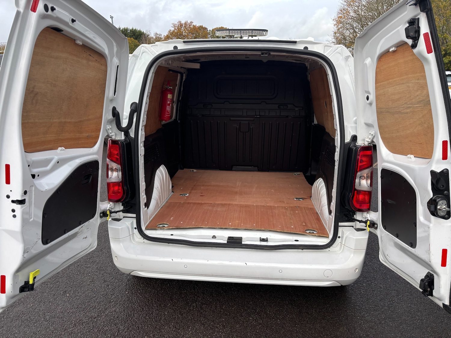 Used Vauxhall Combo 2020 for sale - 76461941: Photo 4