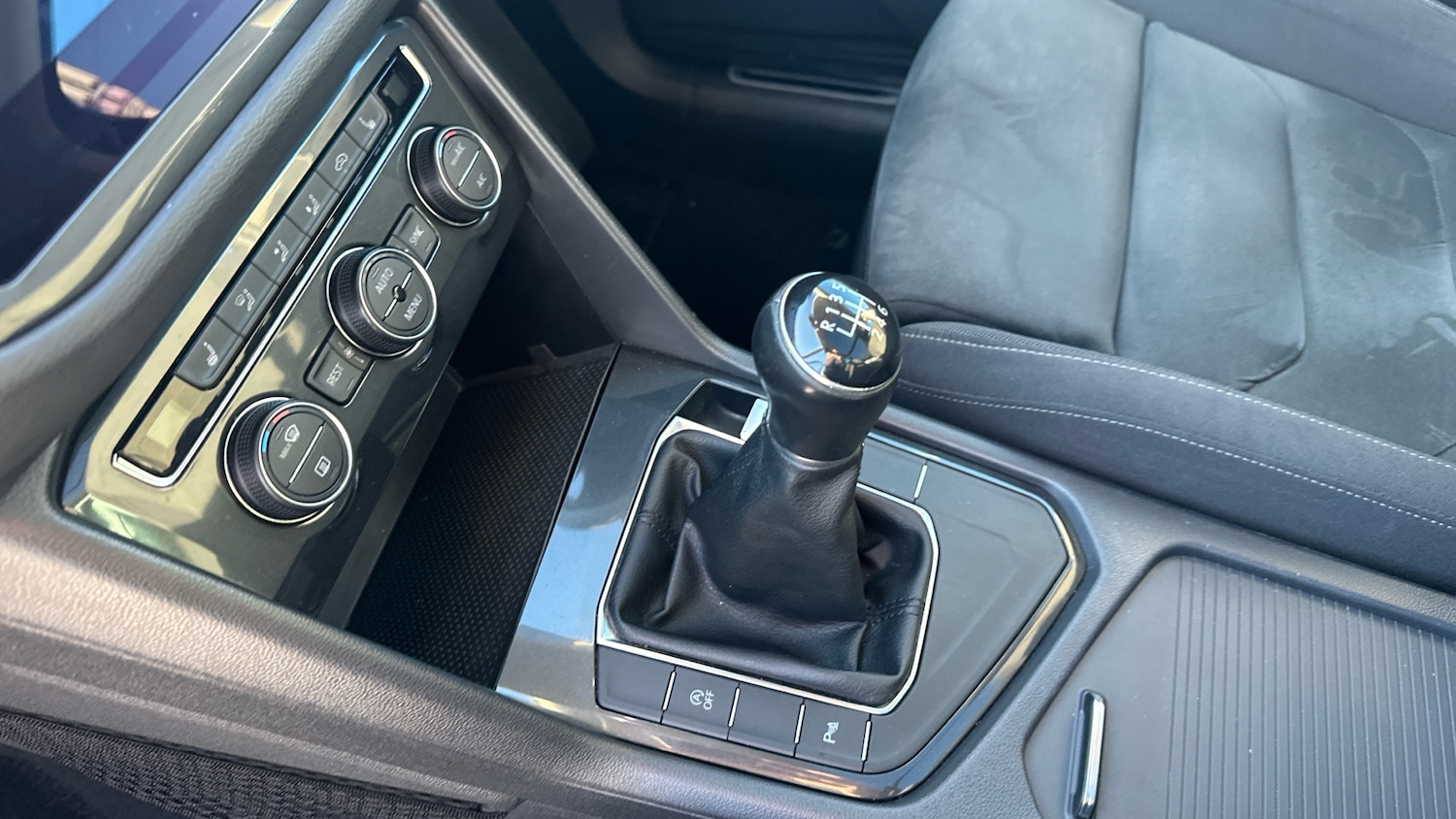 Used Volkswagen Tiguan 2018 for sale - 77351105: Photo 13