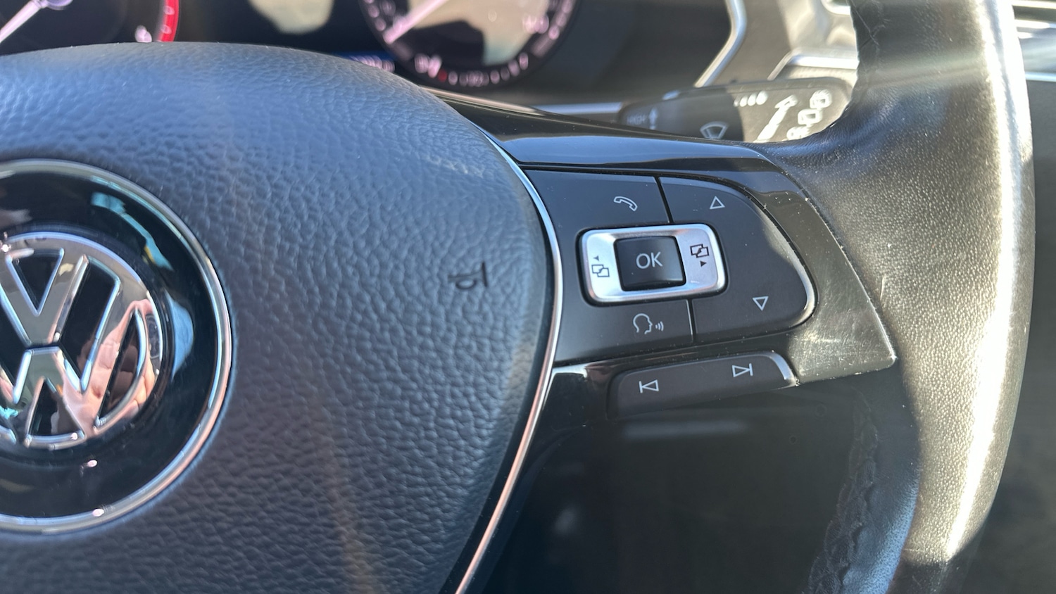 Used Volkswagen Tiguan 2018 for sale - 77351105: Photo 31