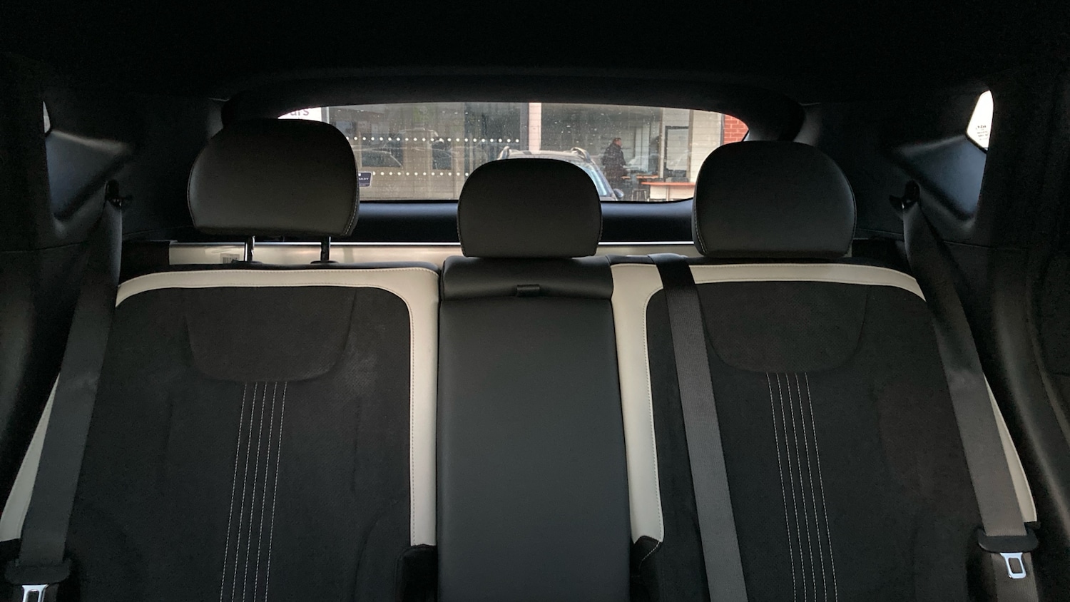 Used Kia EV6 2022 for sale - 76652228: Photo 15