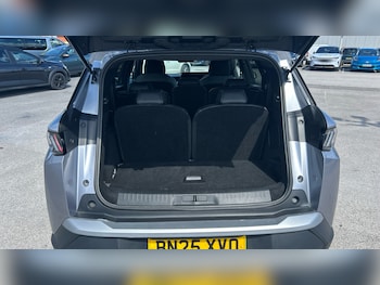 Used Peugeot 5008 2025 for sale - 79017611: Photo