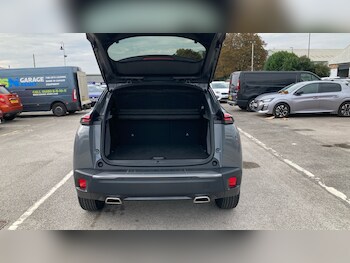 Used Peugeot 2008 2023 for sale - 76131171: Photo 4