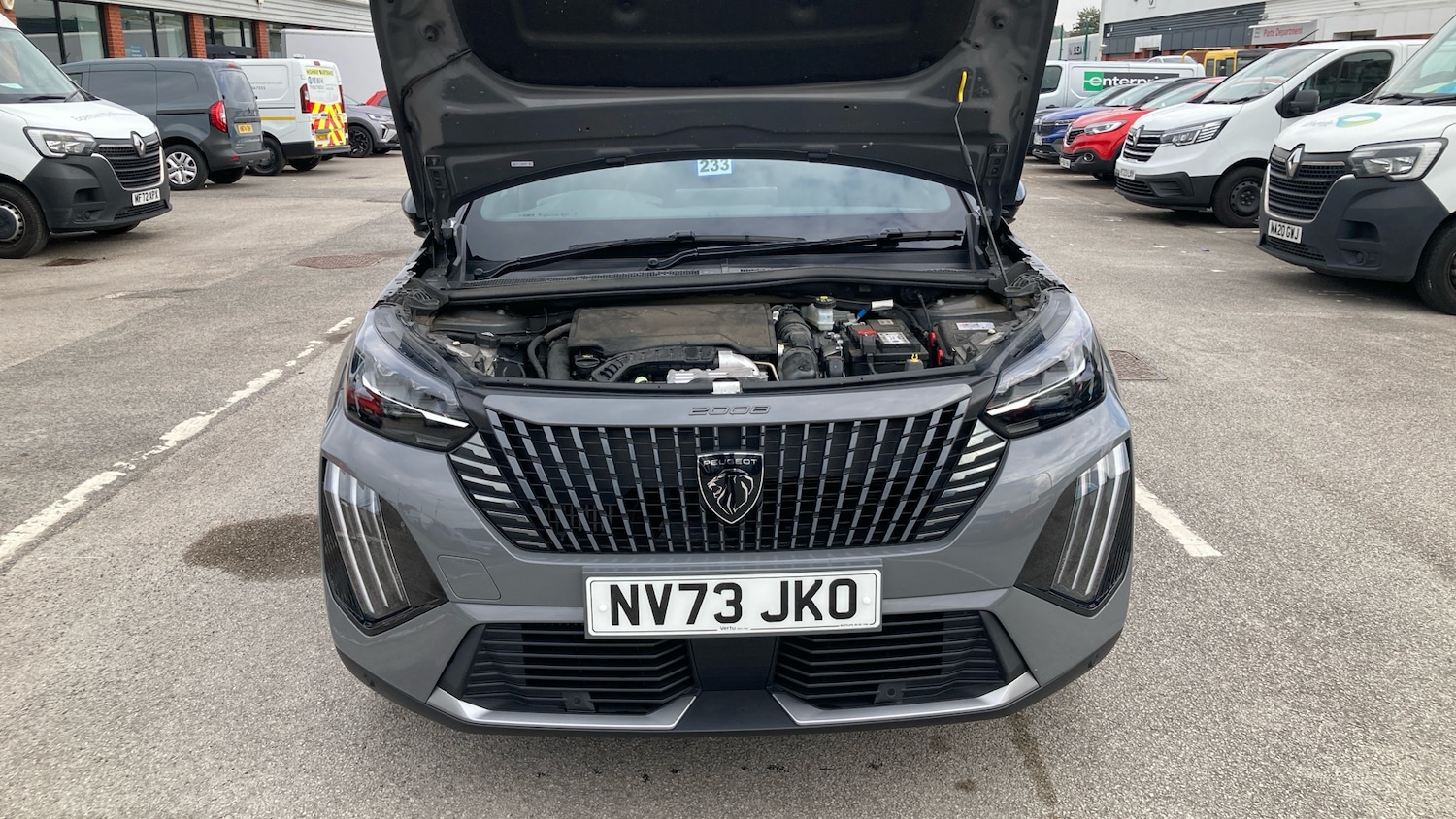 Used Peugeot 2008 2023 for sale - 76131171: Photo 8