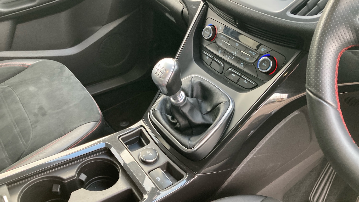 Used Ford Kuga 2019 for sale - 76979294: Photo 13