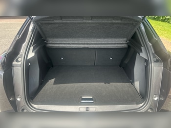 Used Peugeot 2008 2023 for sale - 78973646: Photo