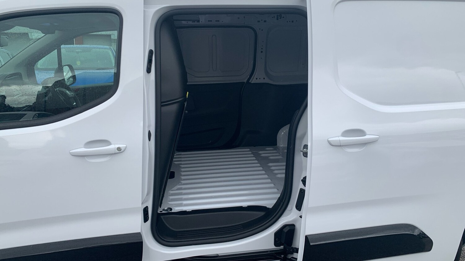 Used Peugeot Partner 2024 for sale - 75823381: Photo 16