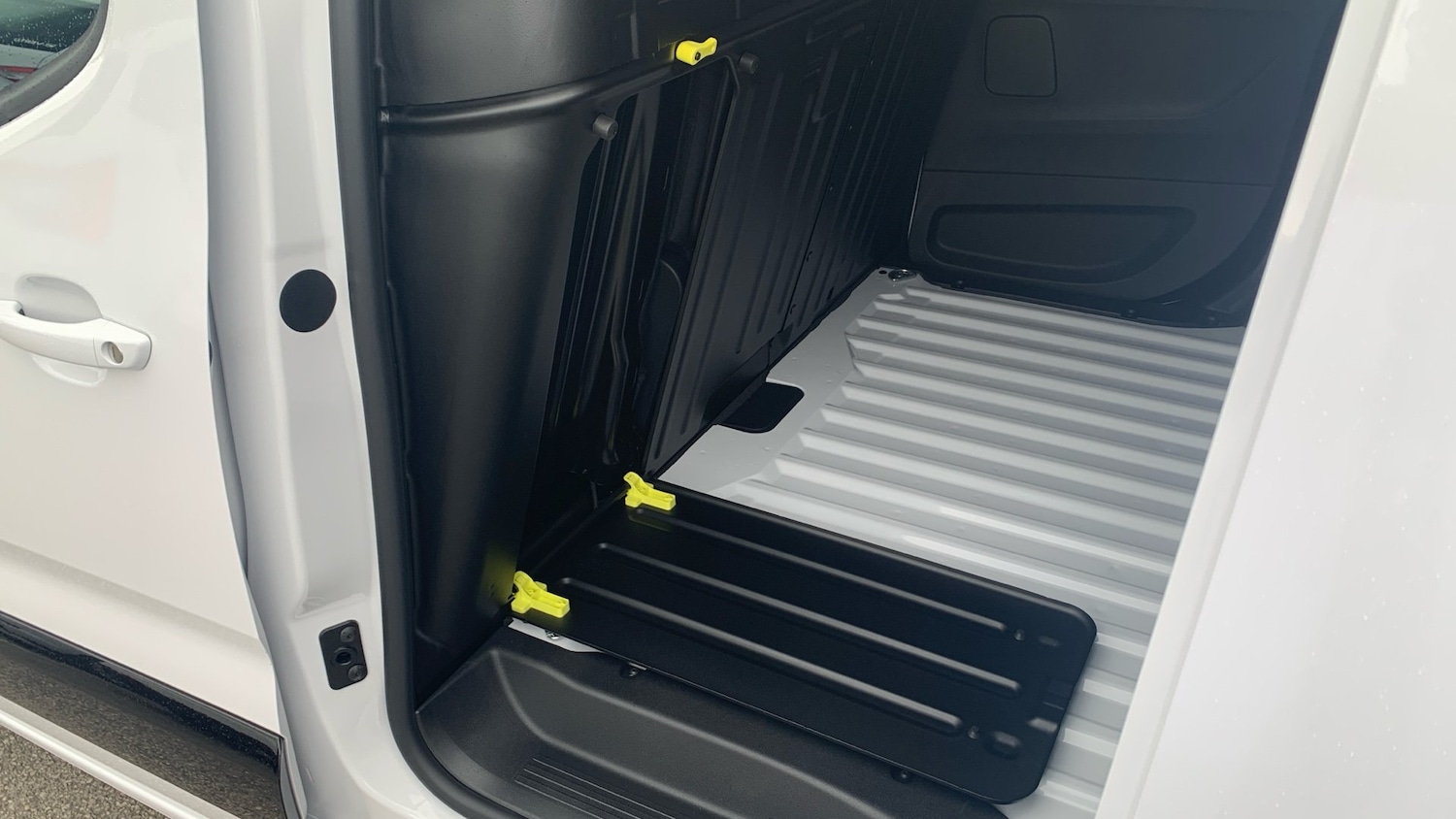 Used Peugeot Partner 2024 for sale - 75823381: Photo 17