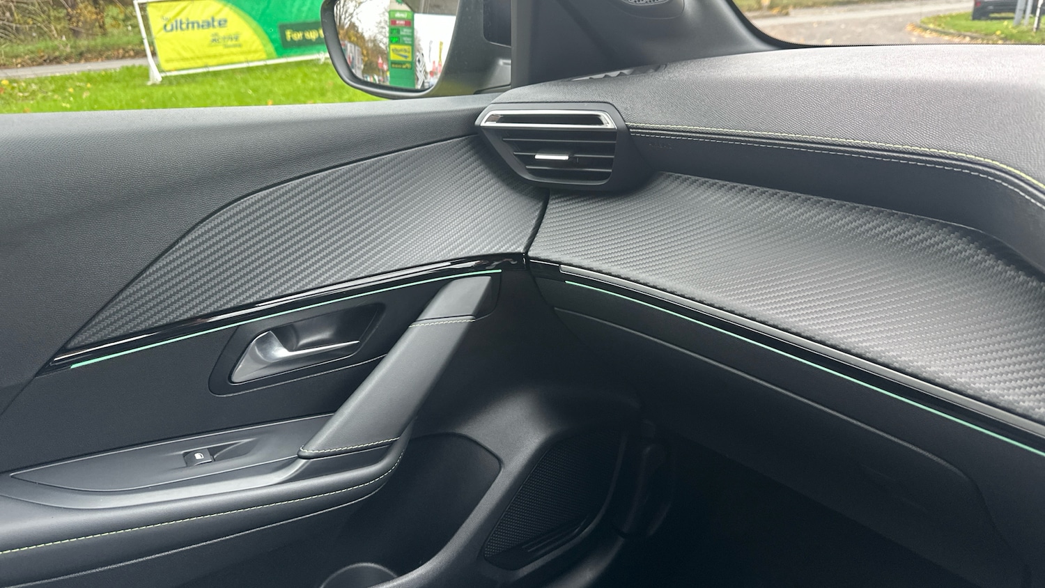 Used Peugeot 208 2024 for sale - 76545178: Photo 30