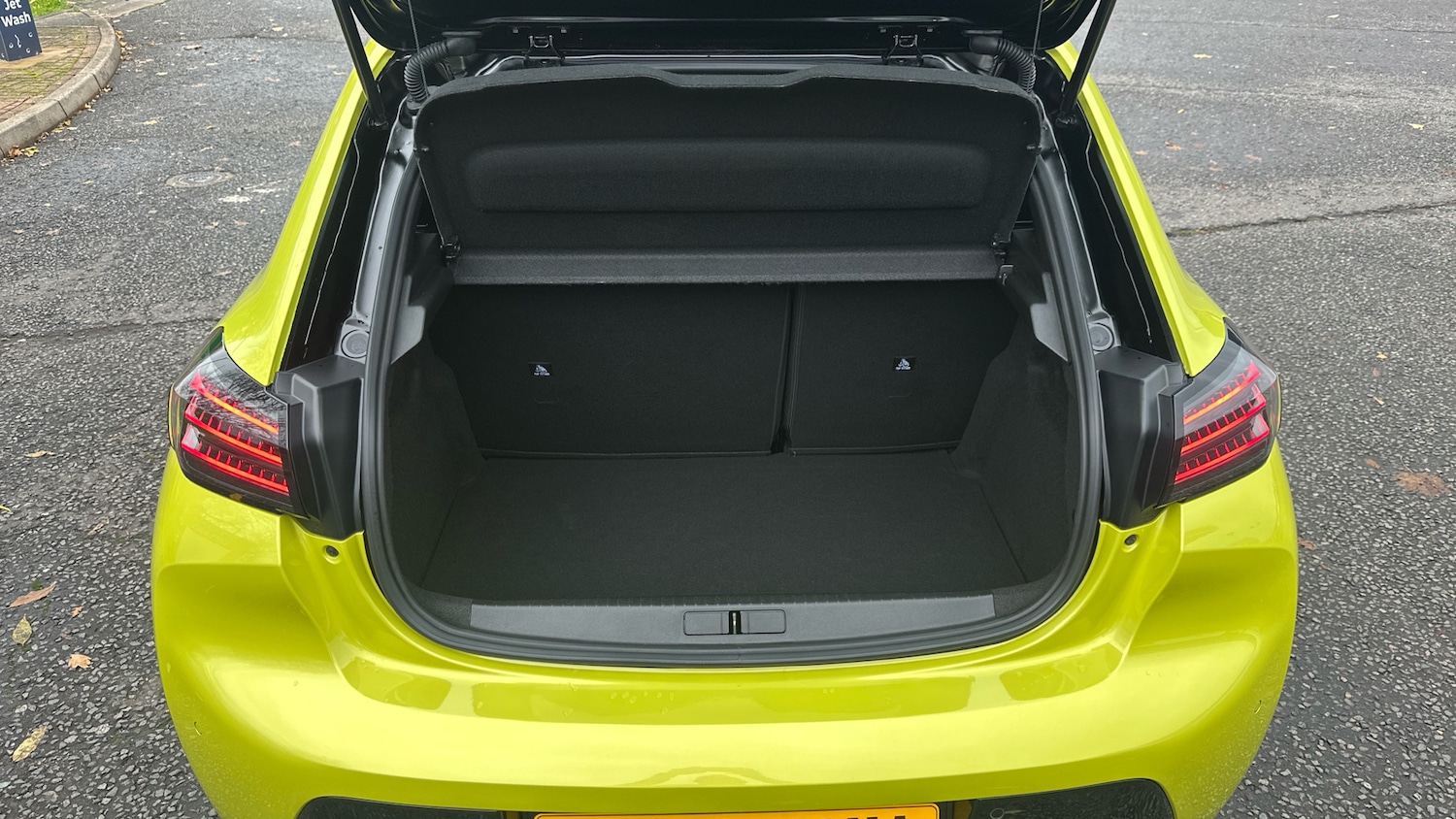 Used Peugeot 208 2024 for sale - 76545178: Photo 4