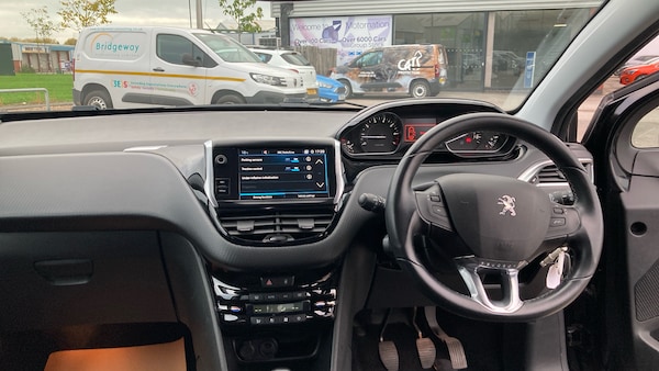 Used Peugeot 208 2019 for sale - 76133950: Photo 10
