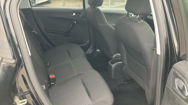 Used Peugeot 208 2019 for sale - 76133950: Photo 21